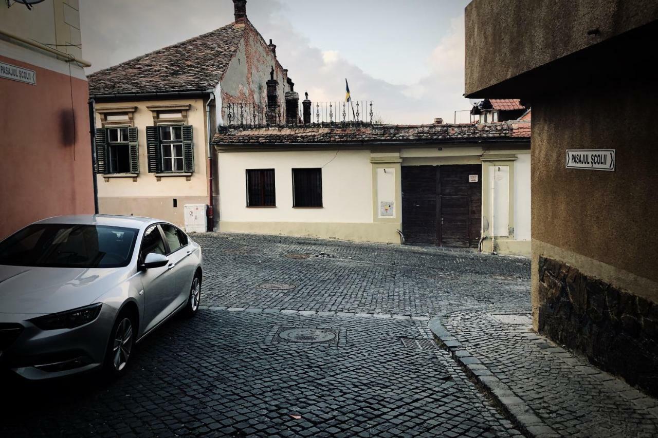 Old Town Studio Apartment Sibiu Exterior foto